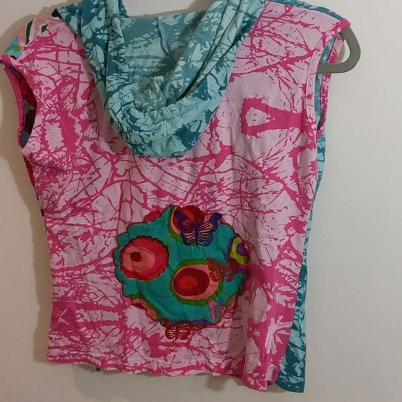 Luv2Luv sleeveless zipper hooded top - Picture 2 of 8